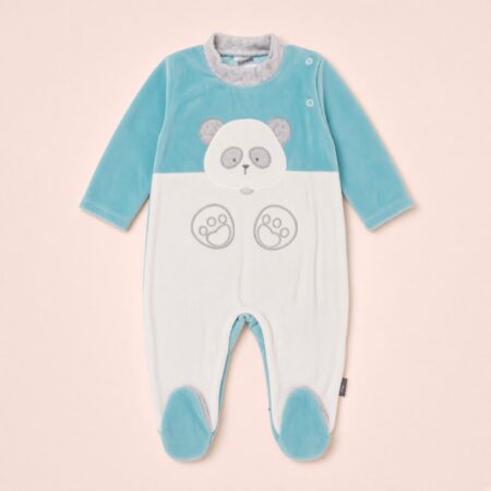 Babygrow de bebé em veludo verde-água e branco com aplique de panda e pegadas, gola cinza, manga comprida e pés fechados